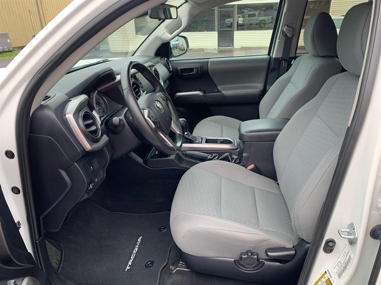 Toyota Tacoma  2021