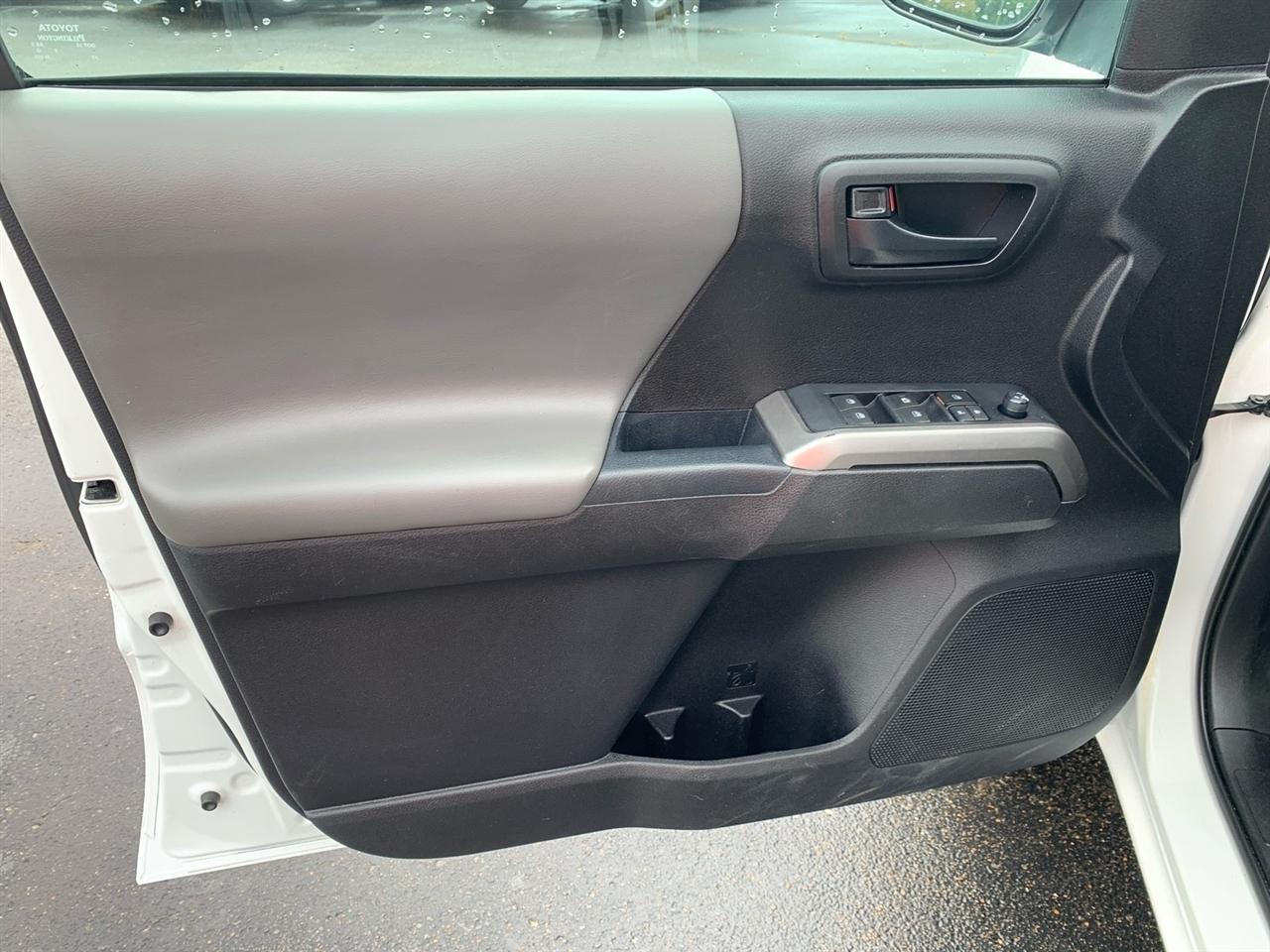 Toyota Tacoma  2021