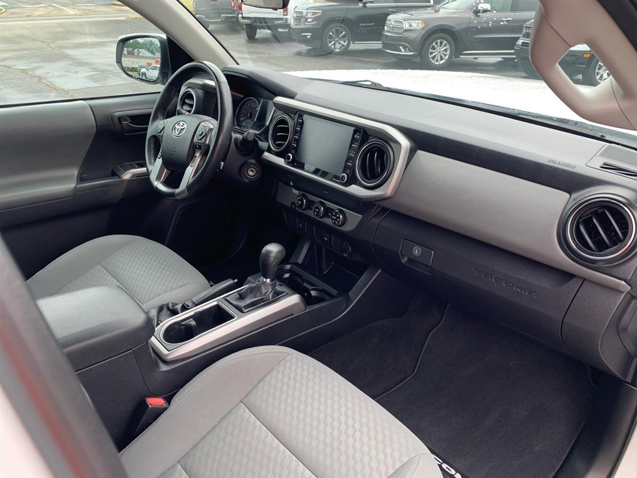 Toyota Tacoma  2021