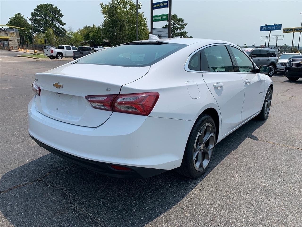 Chevrolet Malibu  2021