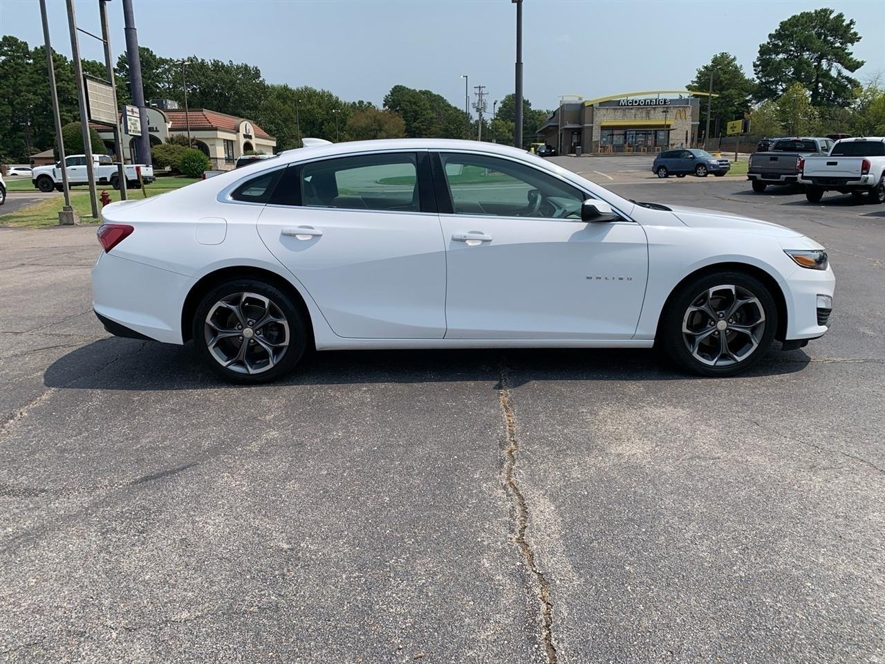 Chevrolet Malibu  2021