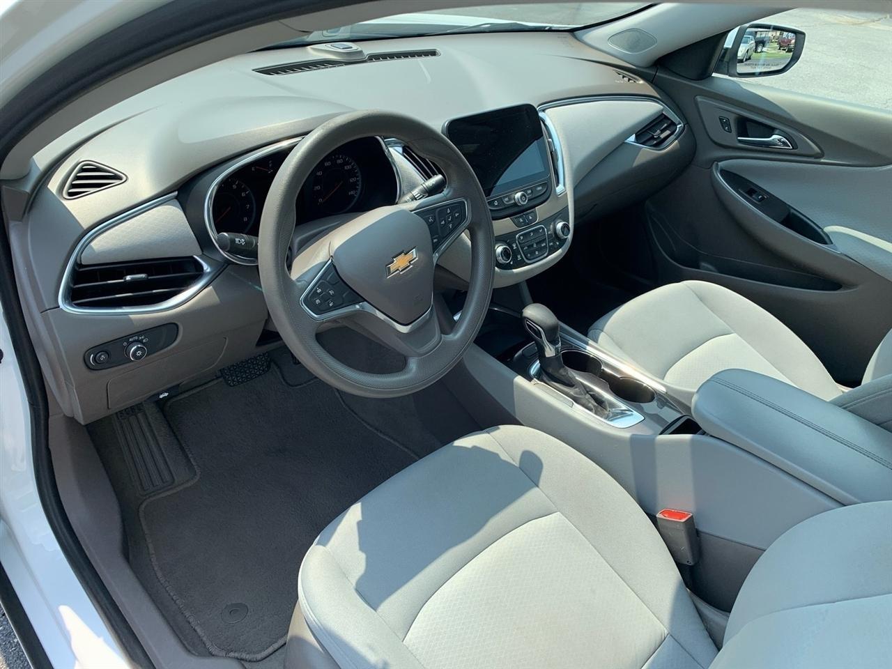 Chevrolet Malibu  2021