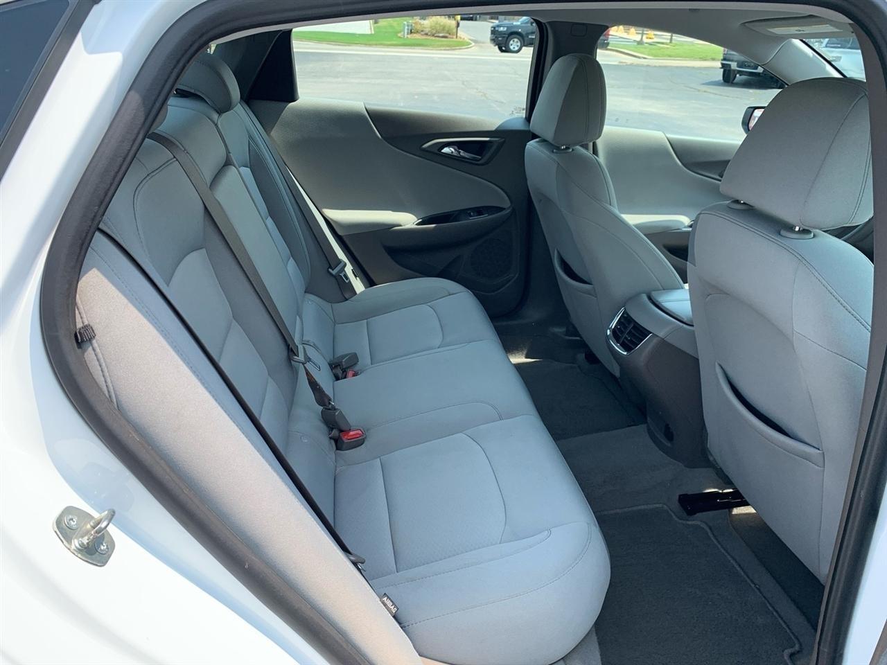 Chevrolet Malibu  2021