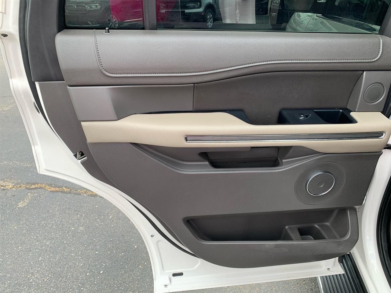 Ford Expedition  2018