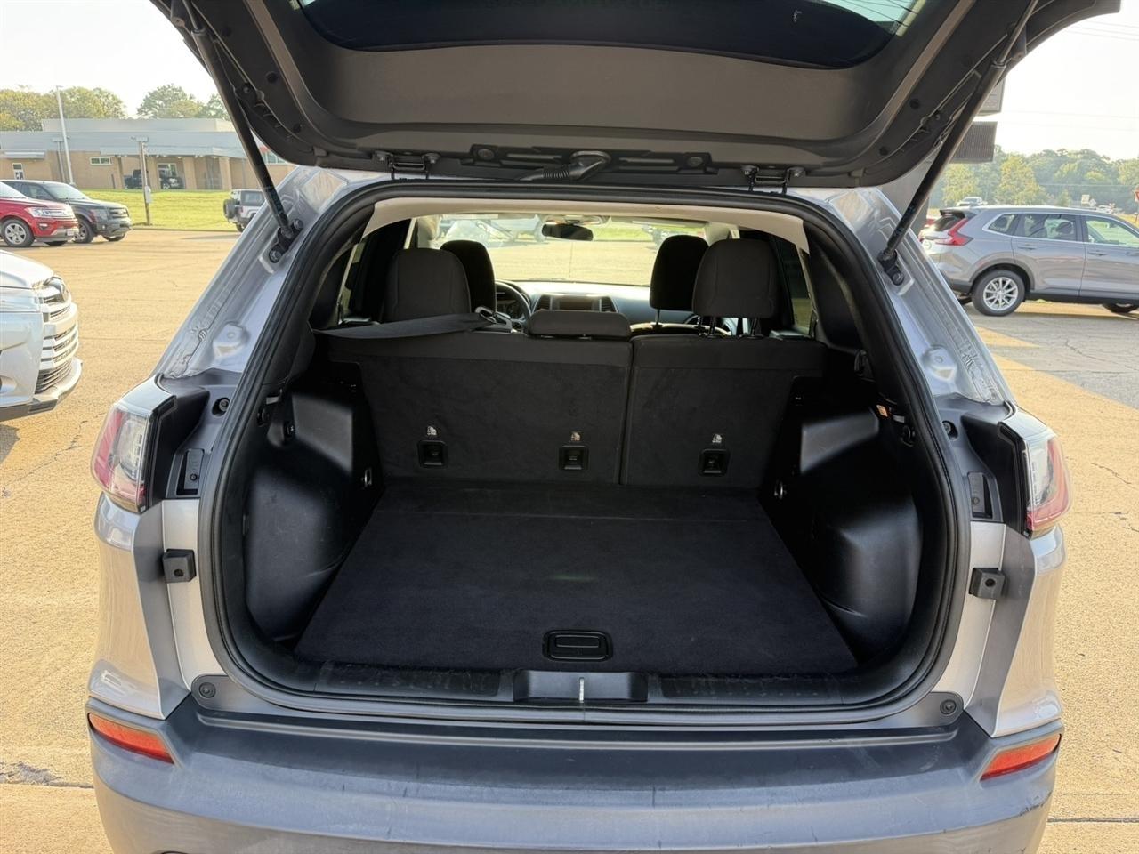 Jeep Cherokee  2019