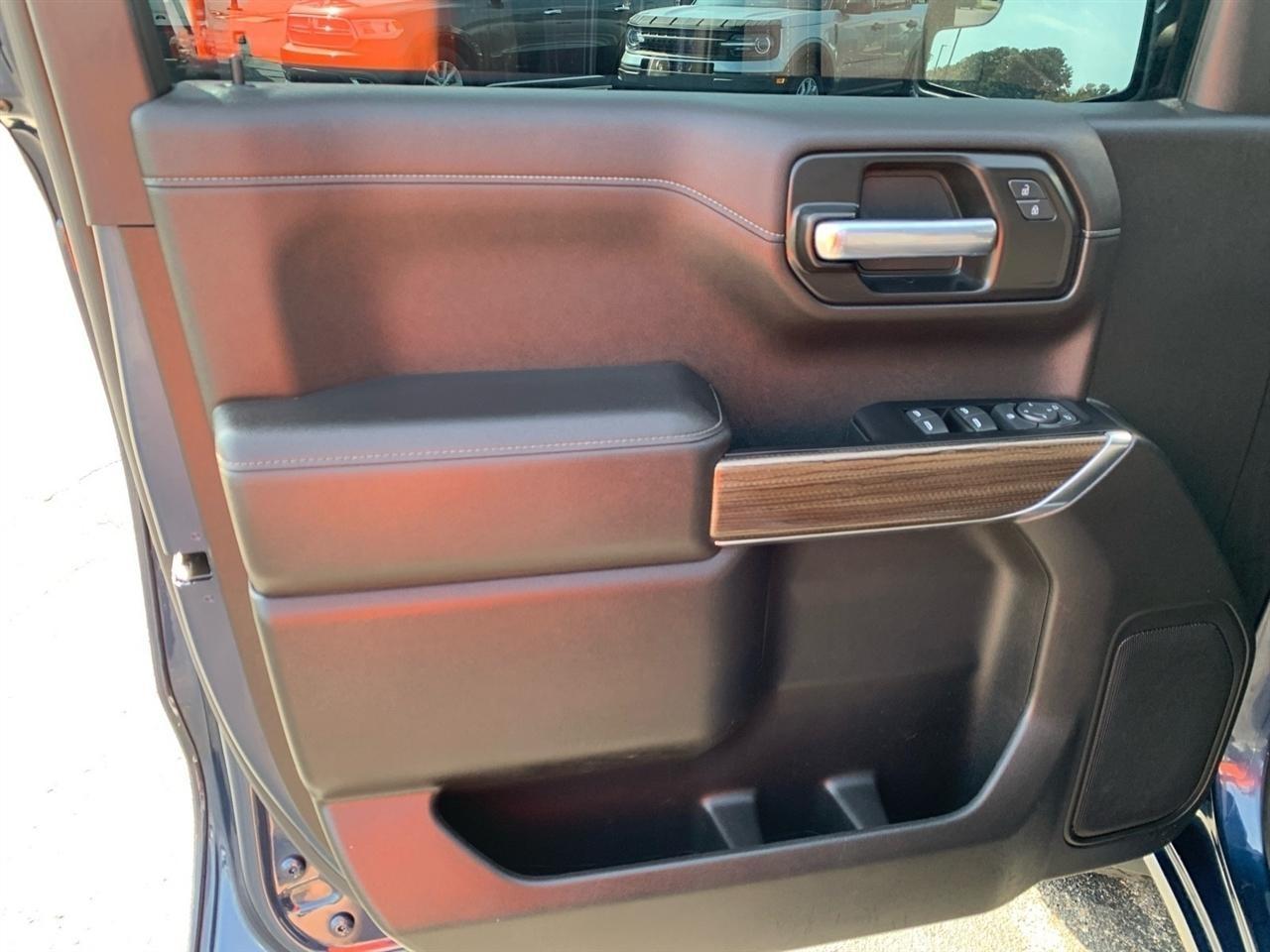 Chevrolet Silverado 1500 Limited  2022