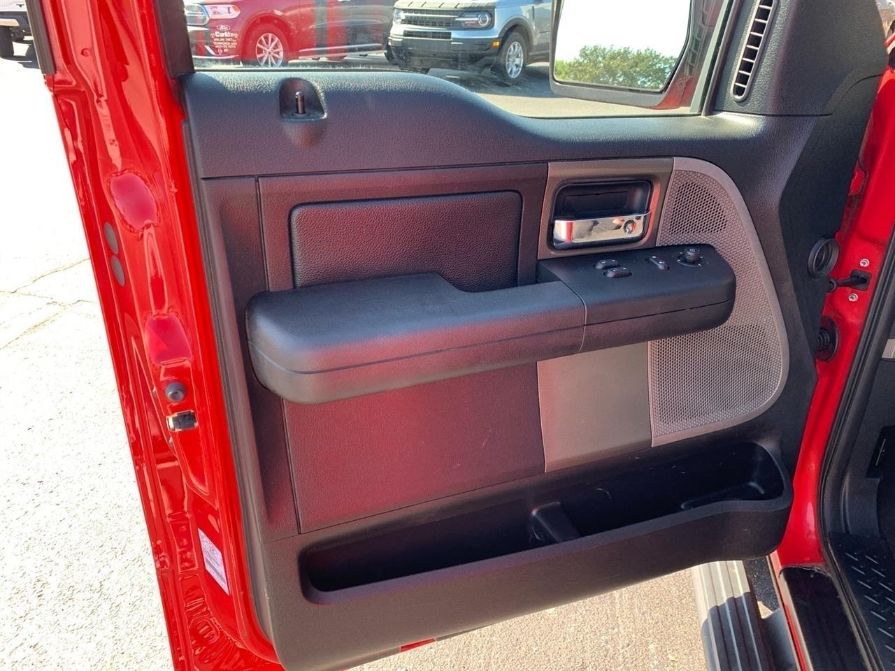 Ford F-150  2006