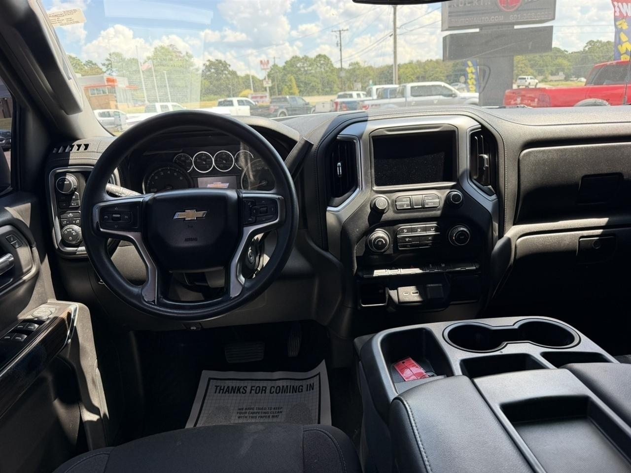 Chevrolet Silverado 1500  2020