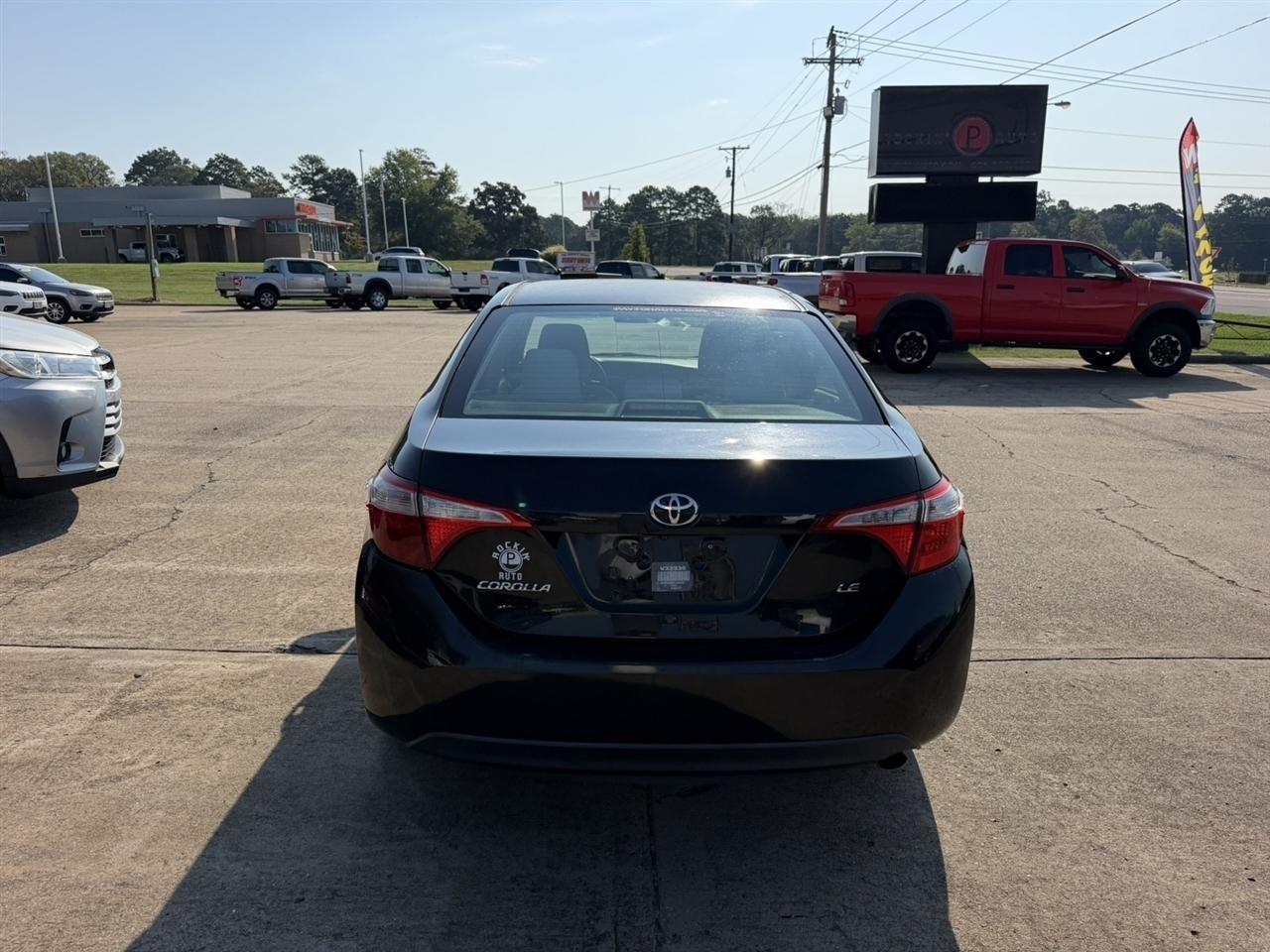 Toyota Corolla  2015