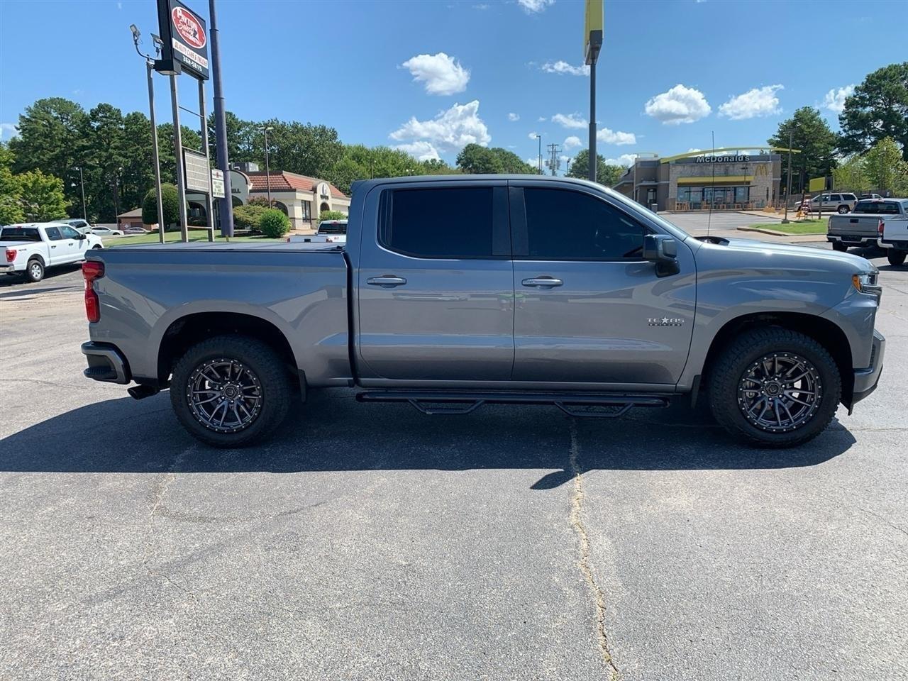 Chevrolet Silverado 1500  2021