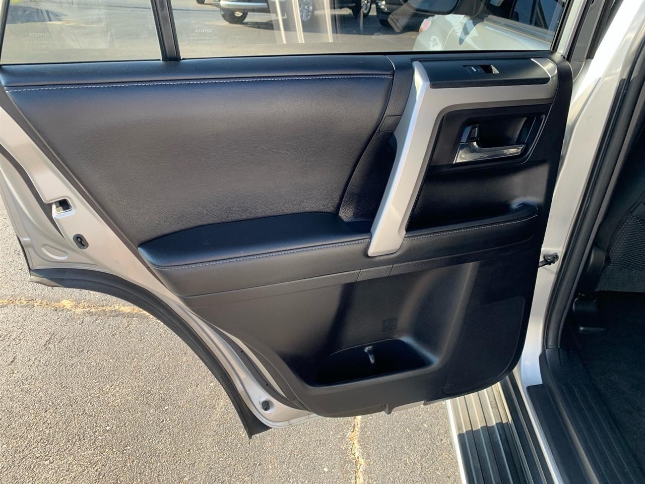 Toyota 4Runner  2015