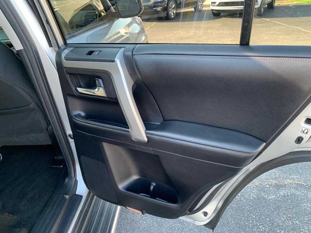 Toyota 4Runner  2015