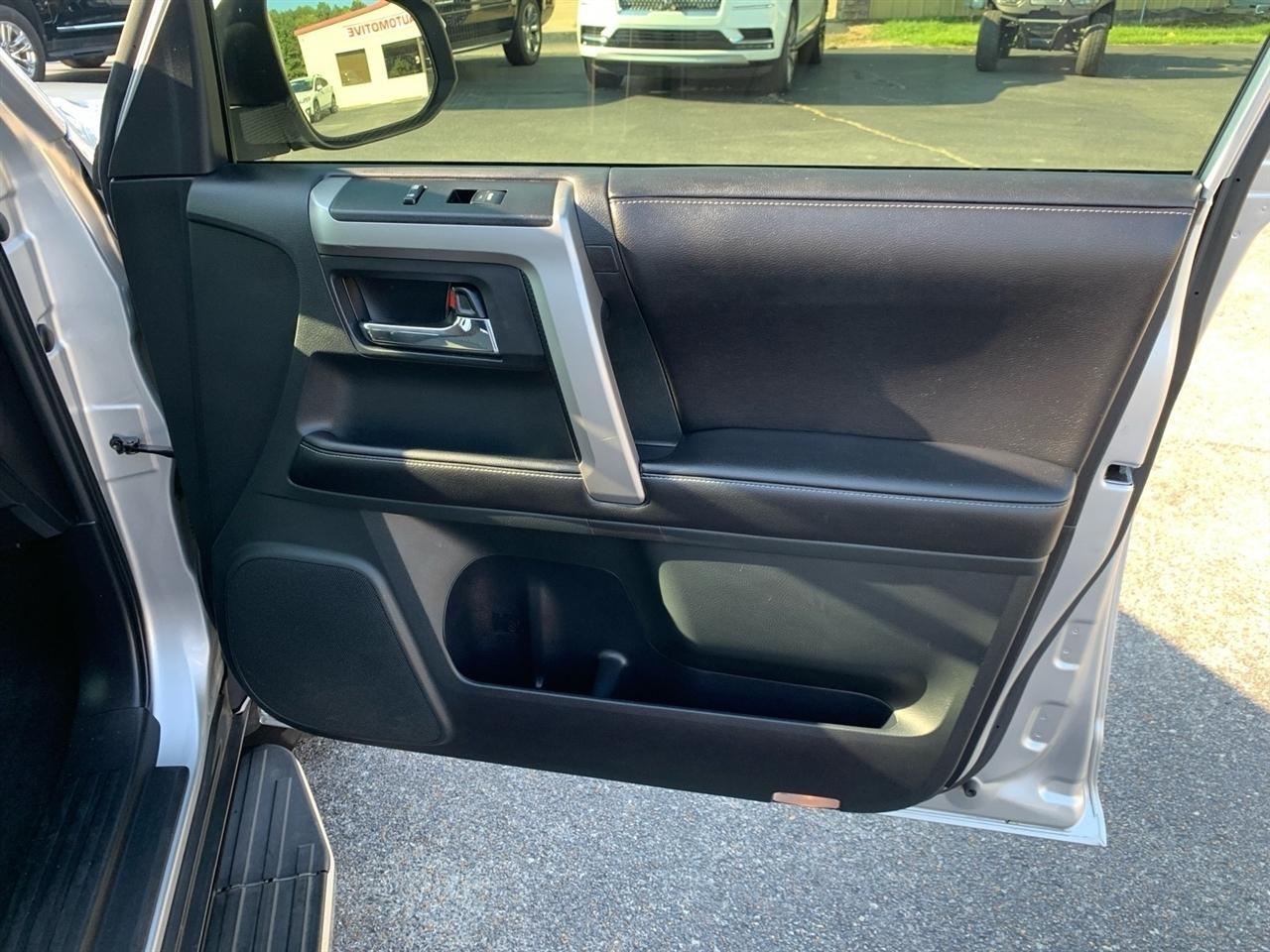 Toyota 4Runner  2015