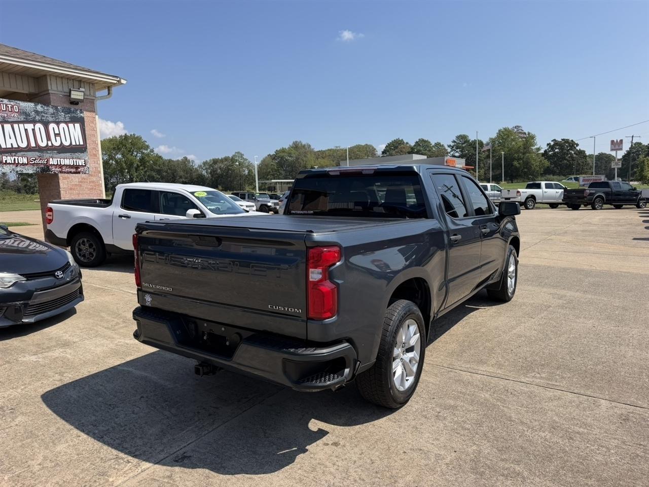 Chevrolet Silverado 1500  2021