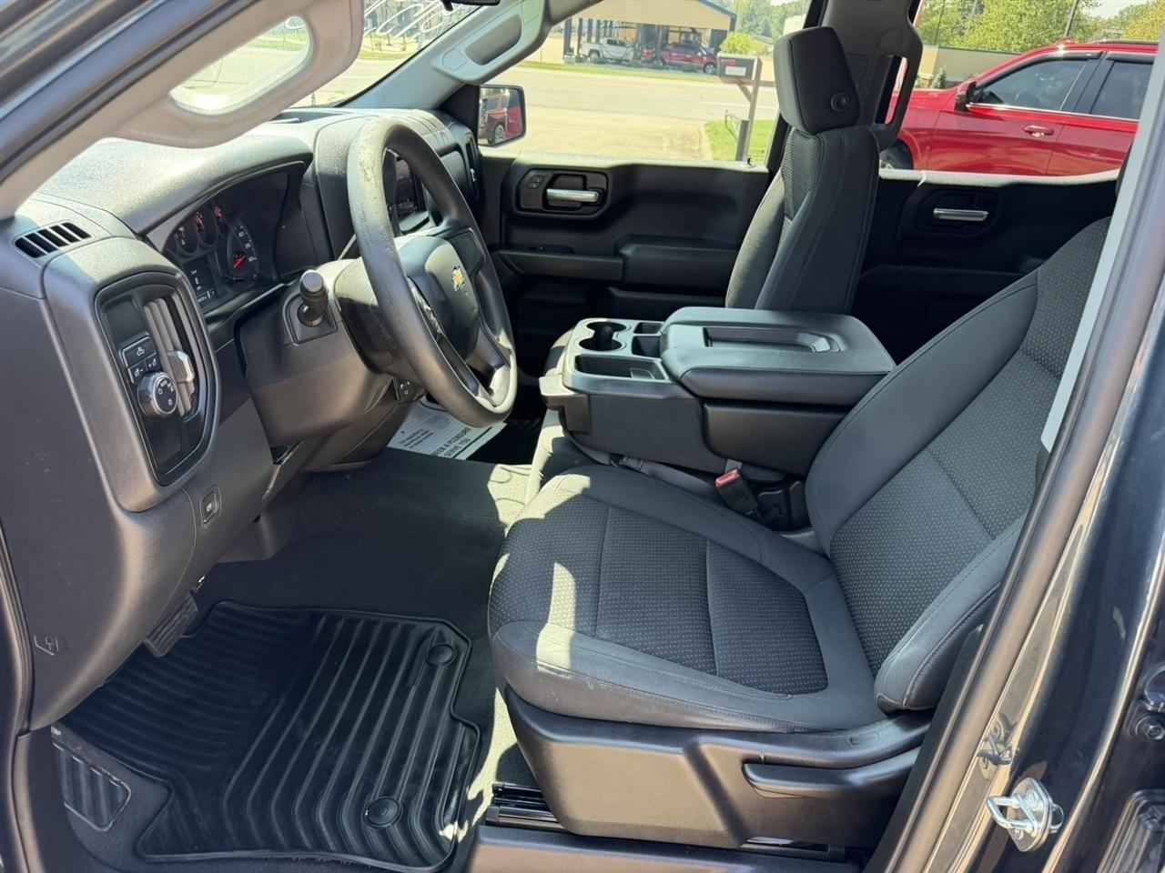 Chevrolet Silverado 1500  2021