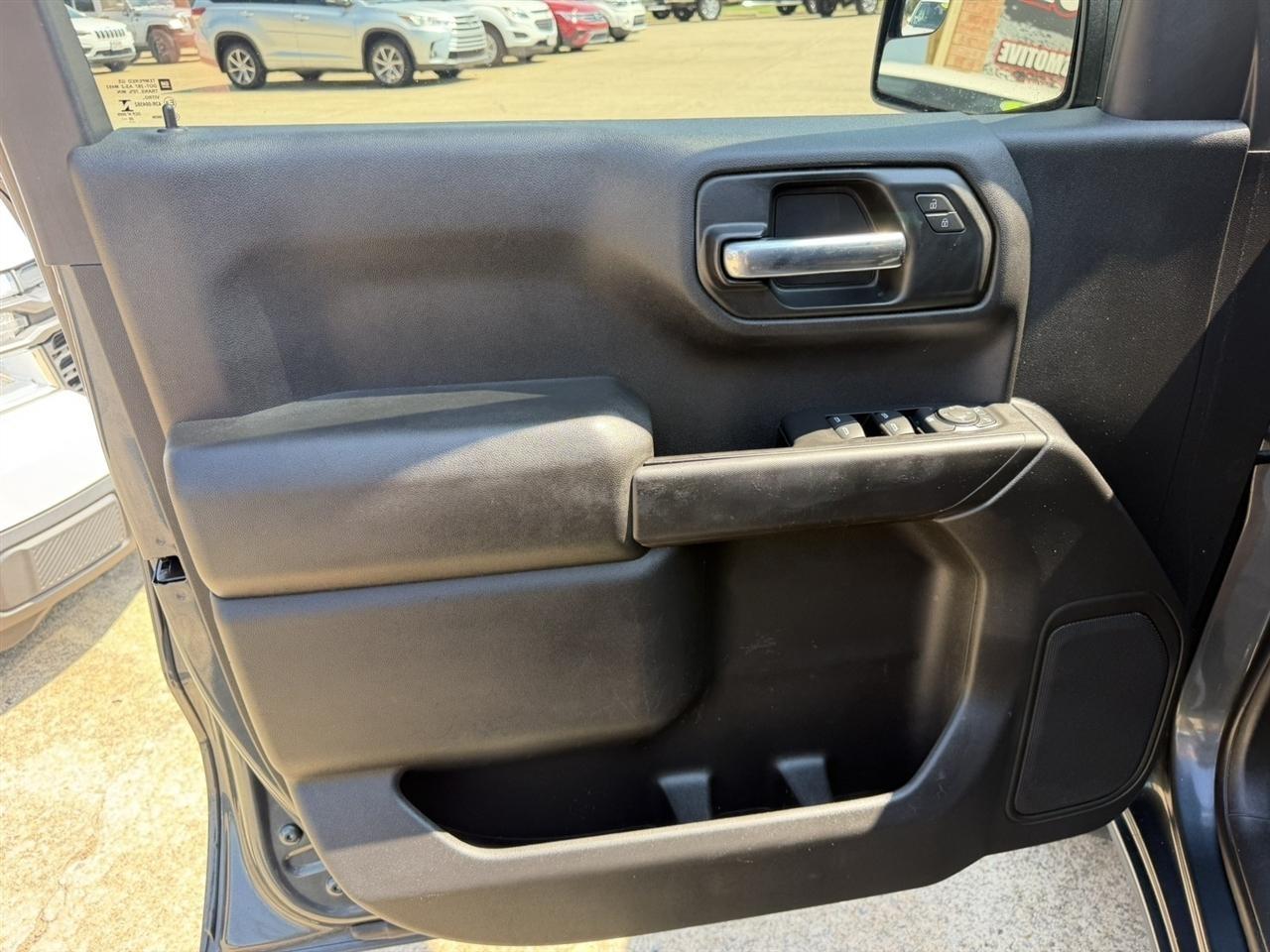 Chevrolet Silverado 1500  2021