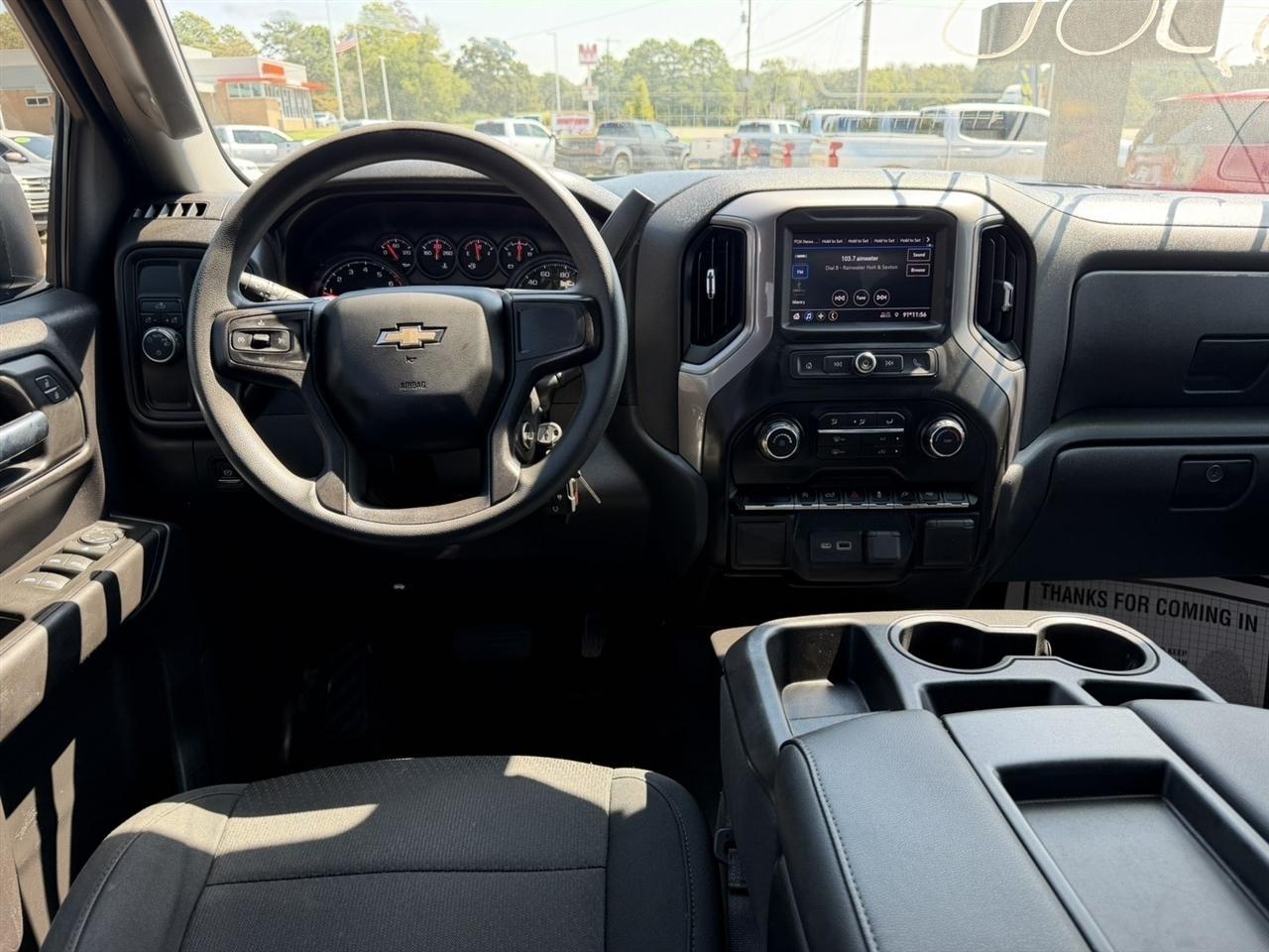 Chevrolet Silverado 1500  2021