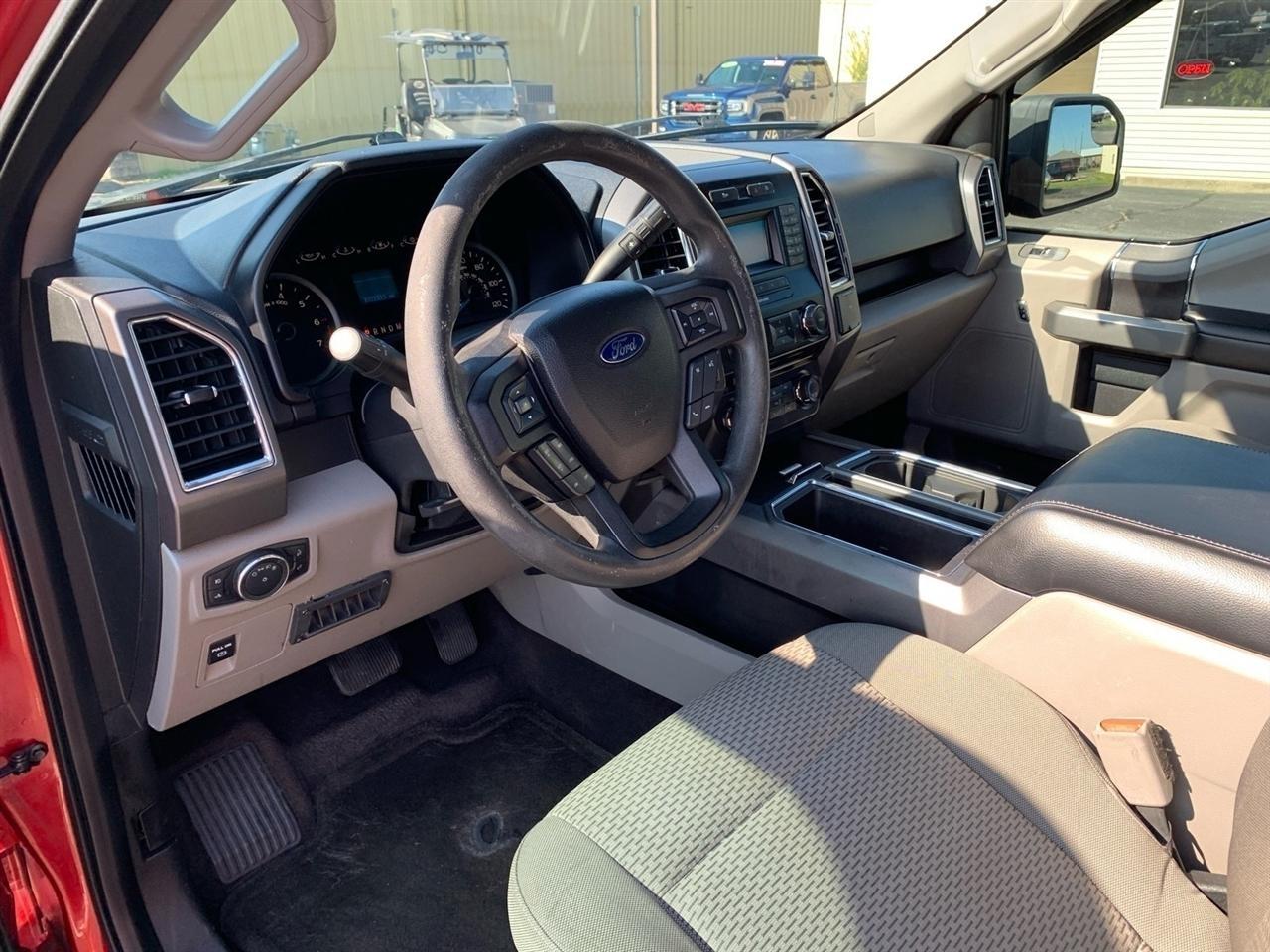 Ford F-150  2016