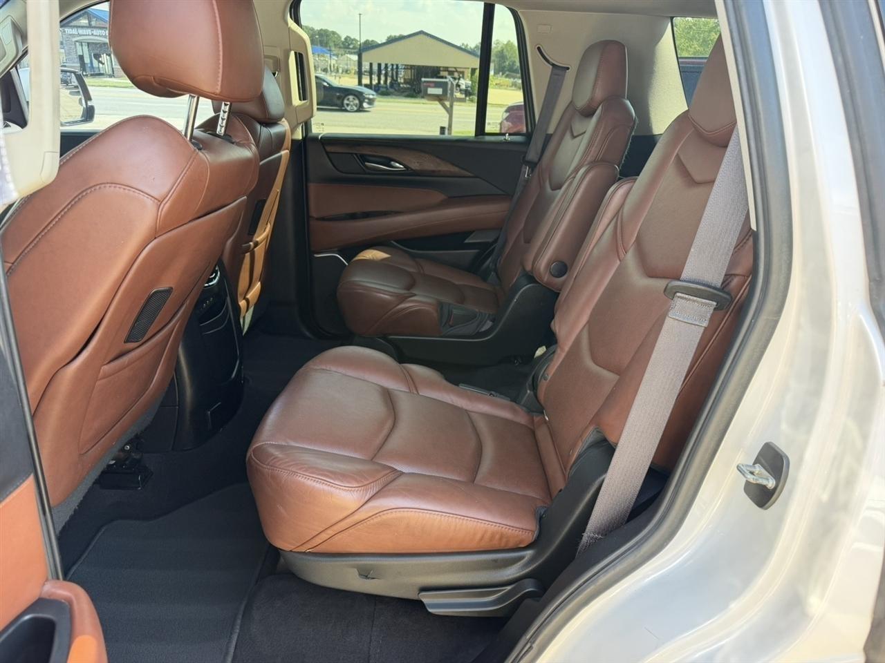 Cadillac Escalade  2017