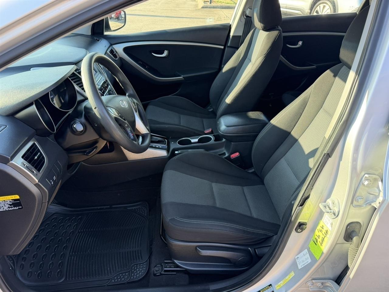 Hyundai Elantra GT  2017