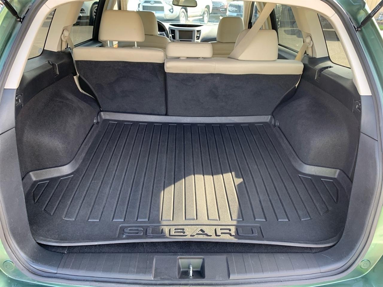 Subaru Outback  2013