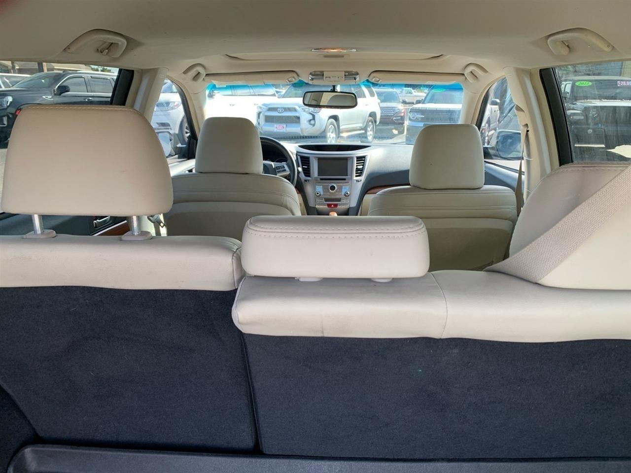 Subaru Outback  2013