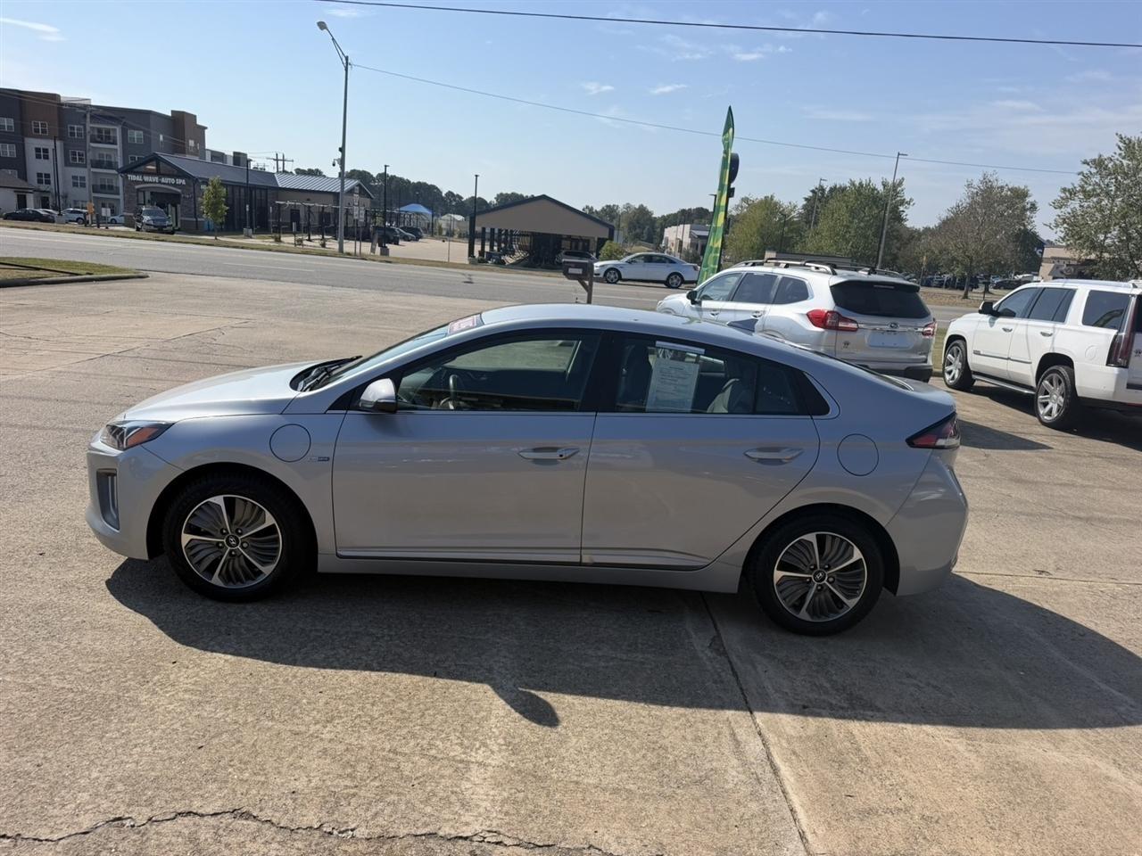 Hyundai Ioniq Plug-In Hybrid  2020