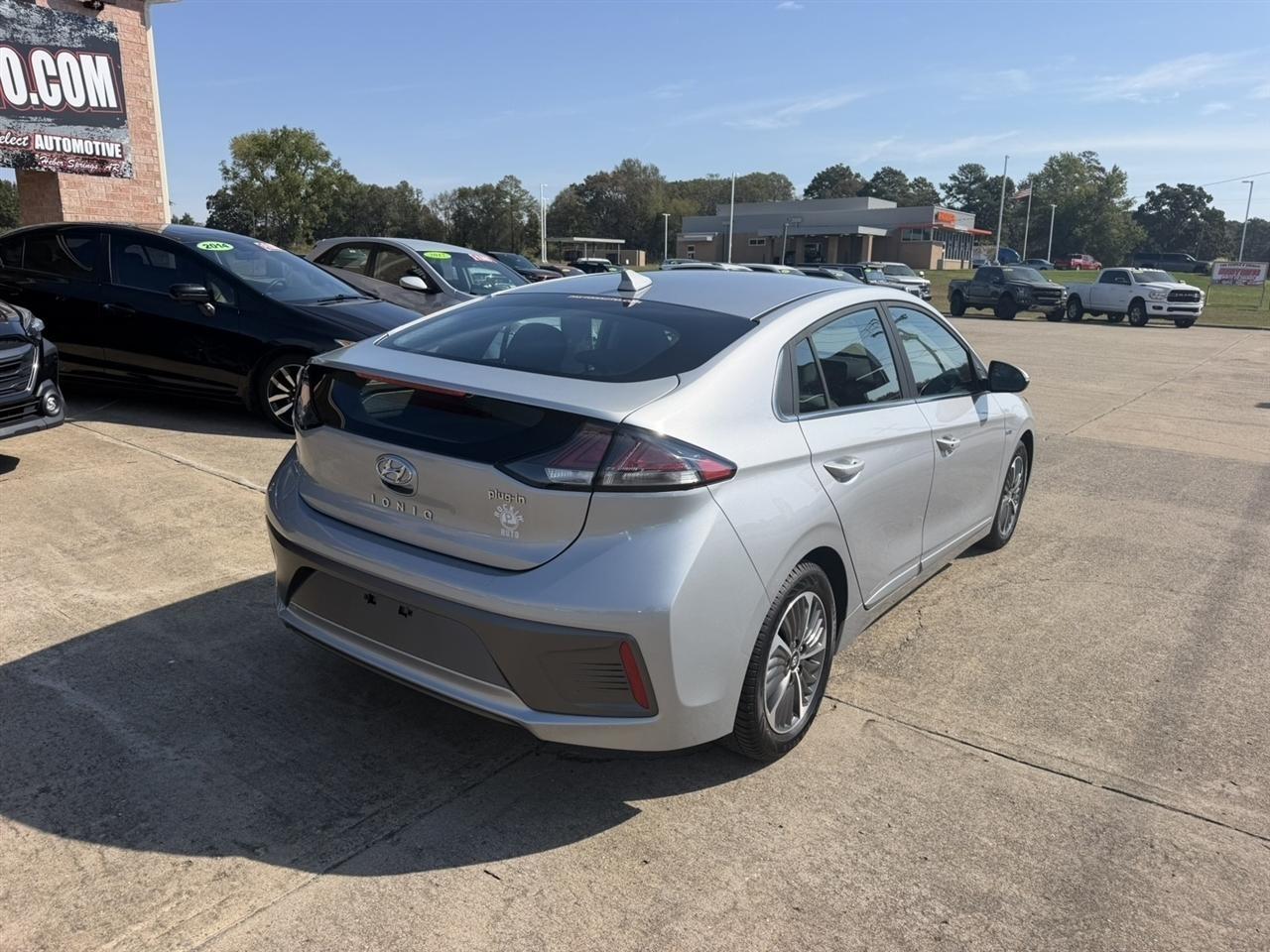 Hyundai Ioniq Plug-In Hybrid  2020