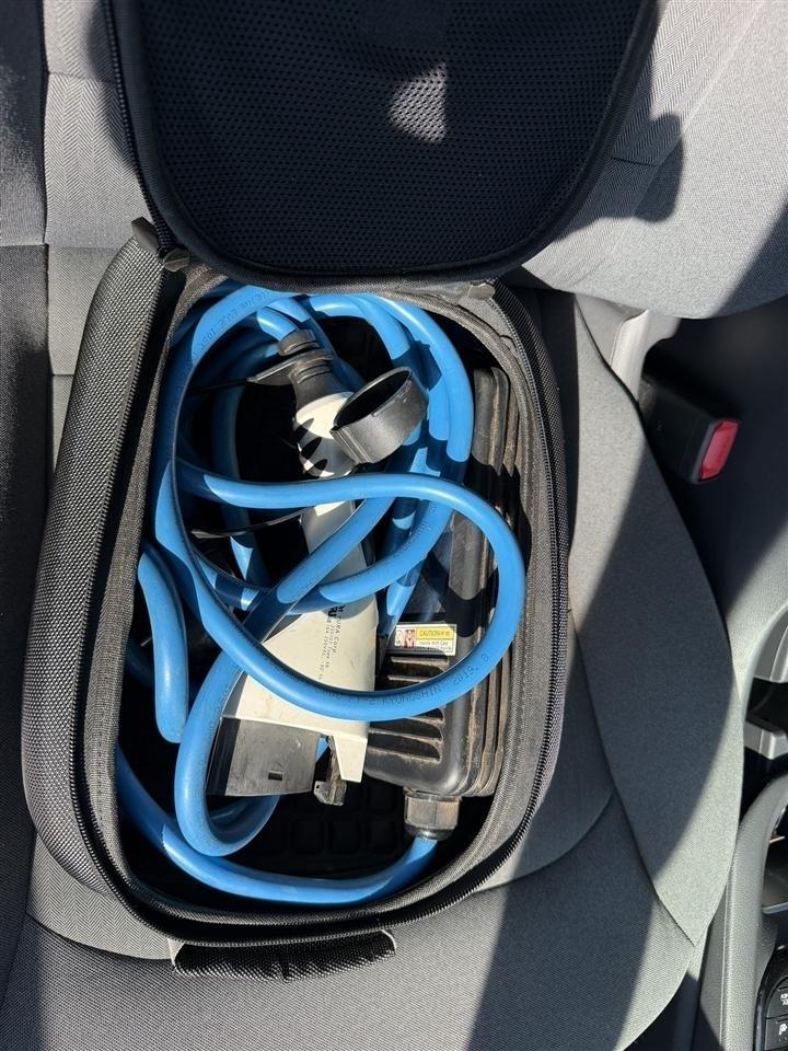 Hyundai Ioniq Plug-In Hybrid  2020