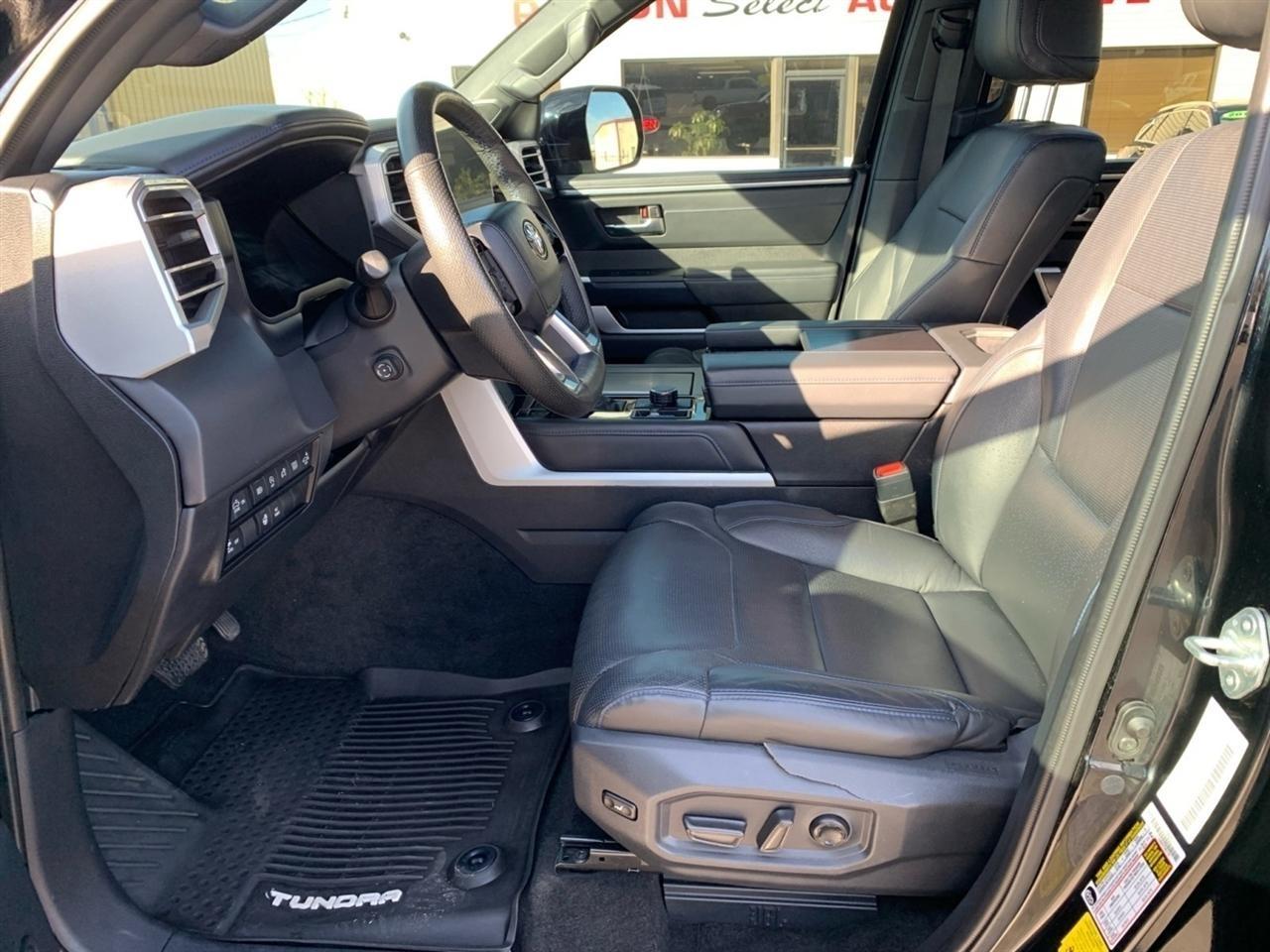 Toyota Tundra  2023