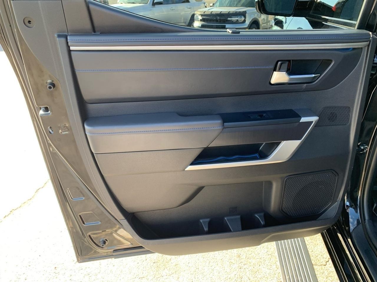 Toyota Tundra  2023