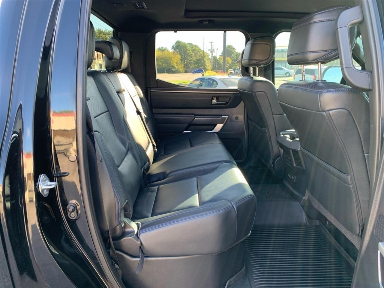 Toyota Tundra  2023