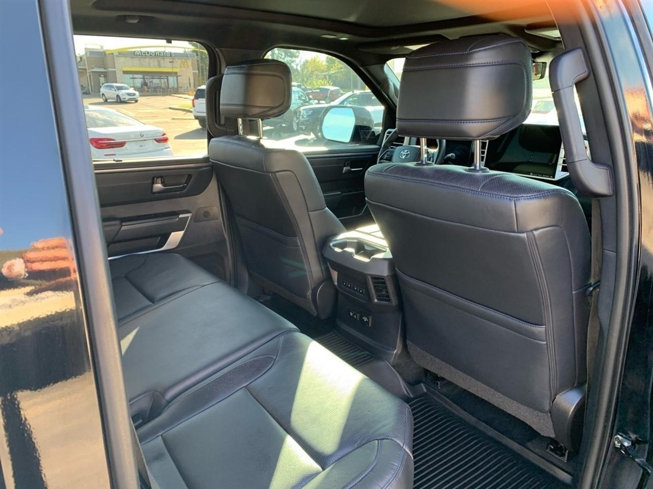 Toyota Tundra  2023