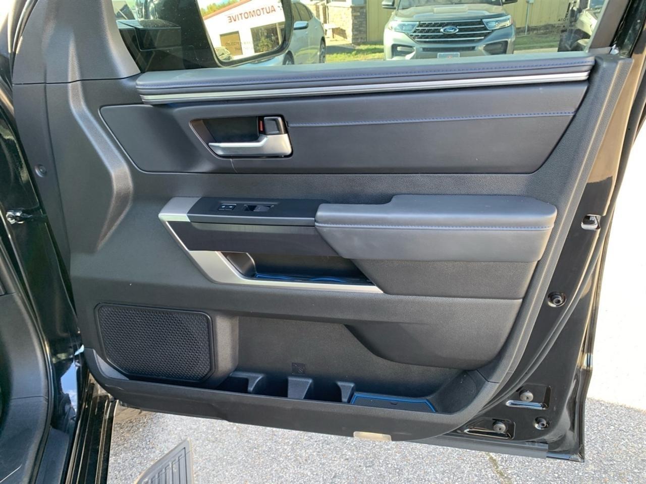 Toyota Tundra  2023