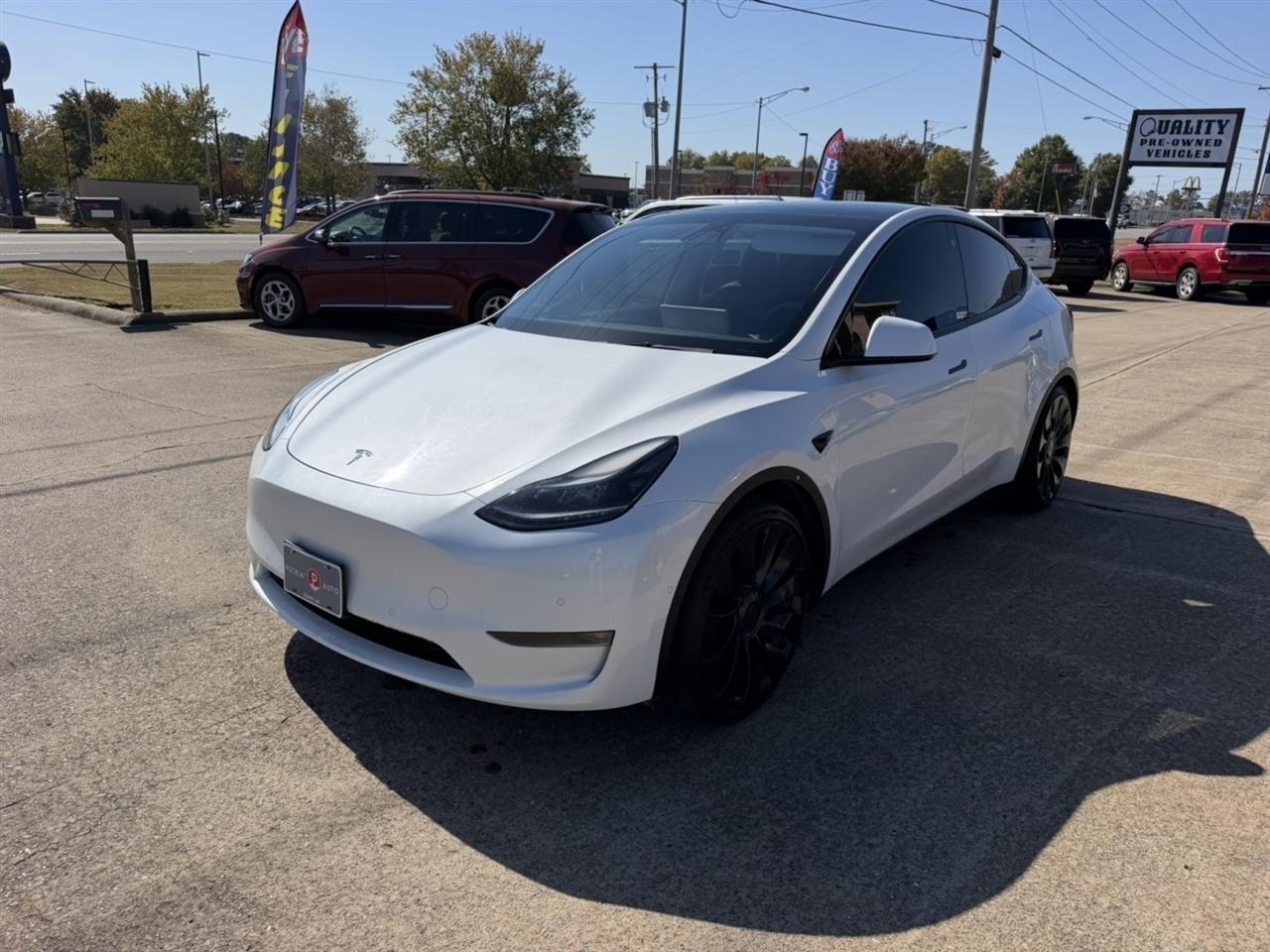 Tesla Model Y  2022