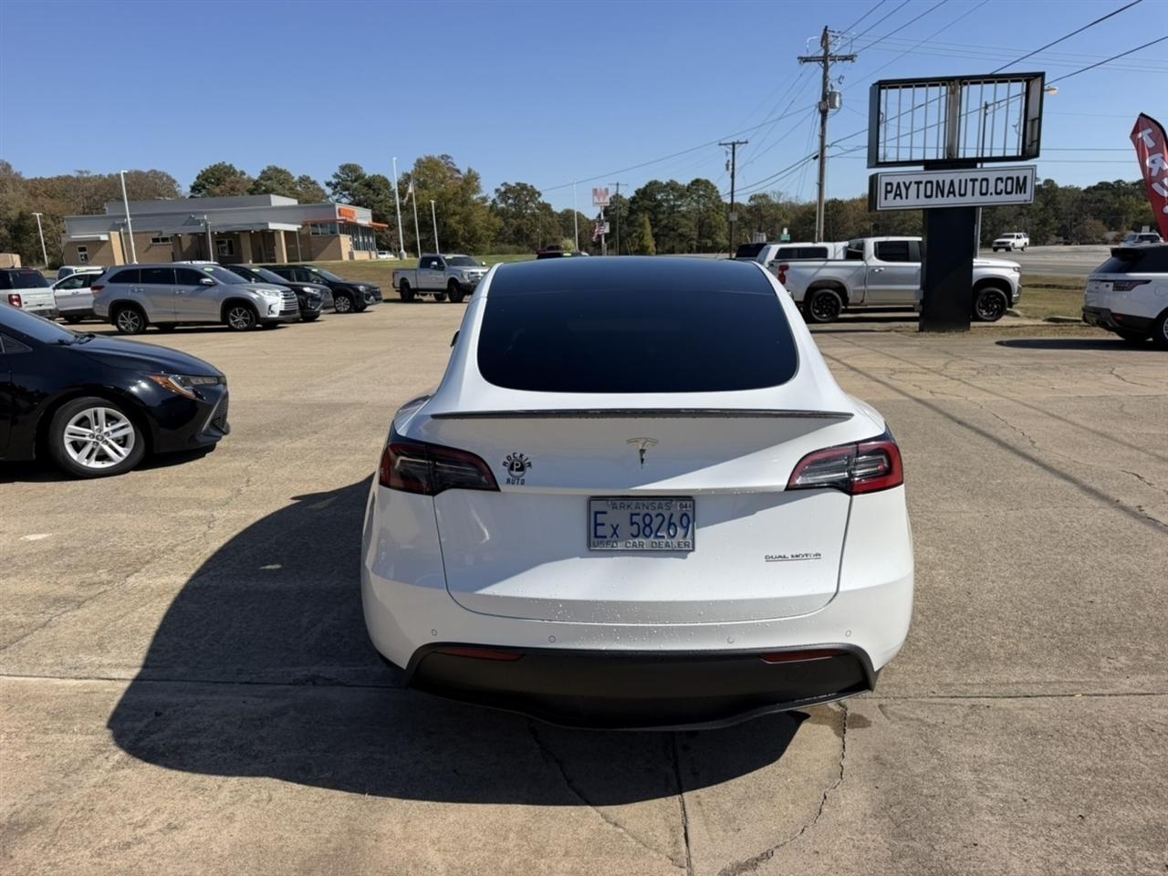 Tesla Model Y  2022