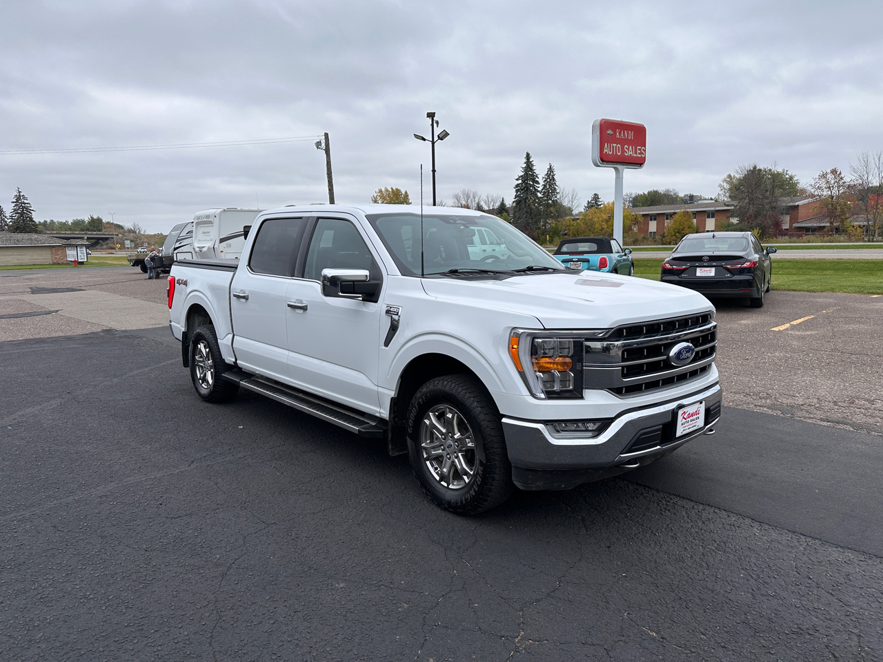 Ford F-150 Lariat SuperCrew 5.5-ft. Bed 4WD 2023