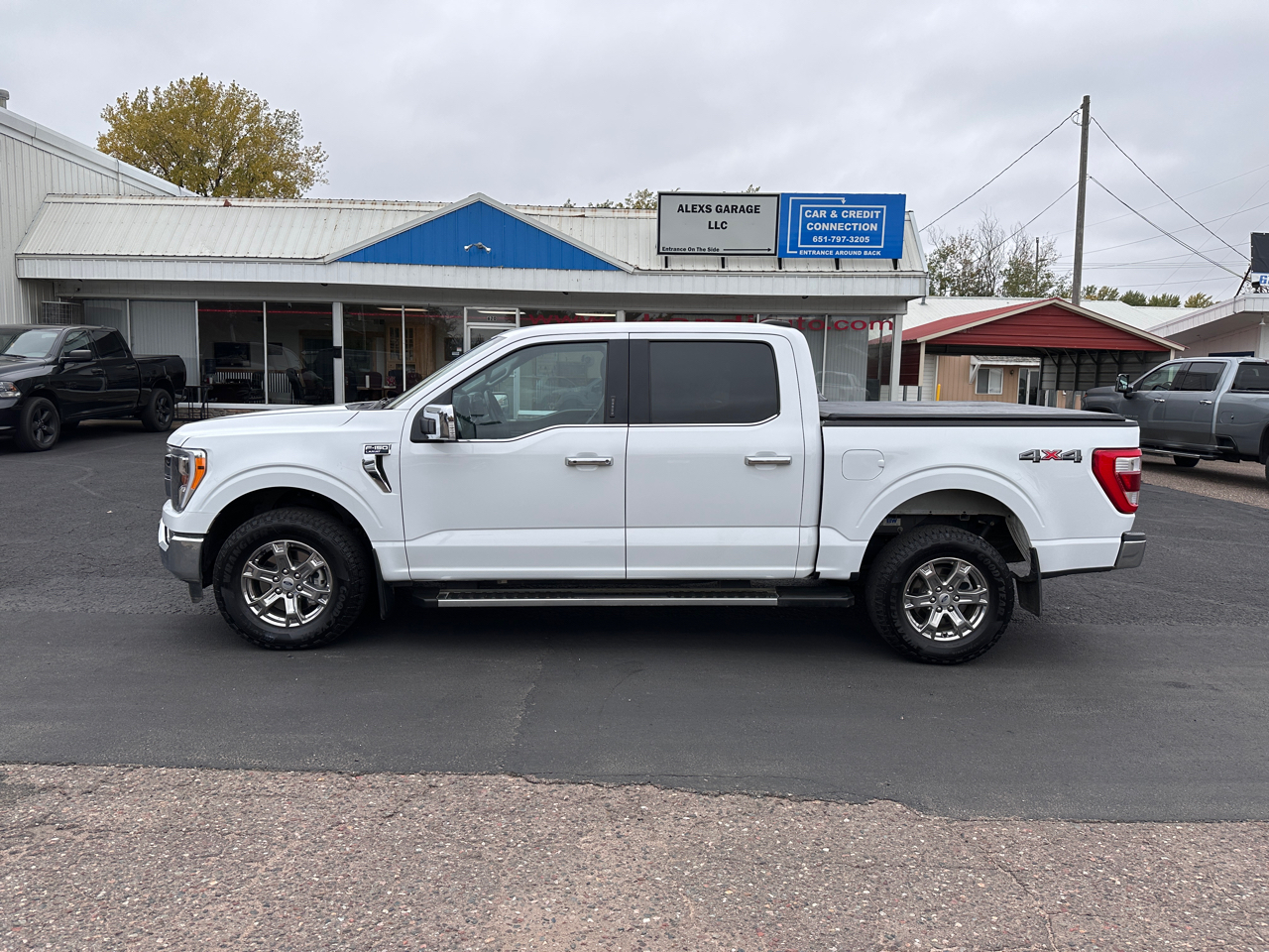 Ford F-150 Lariat SuperCrew 5.5-ft. Bed 4WD 2023