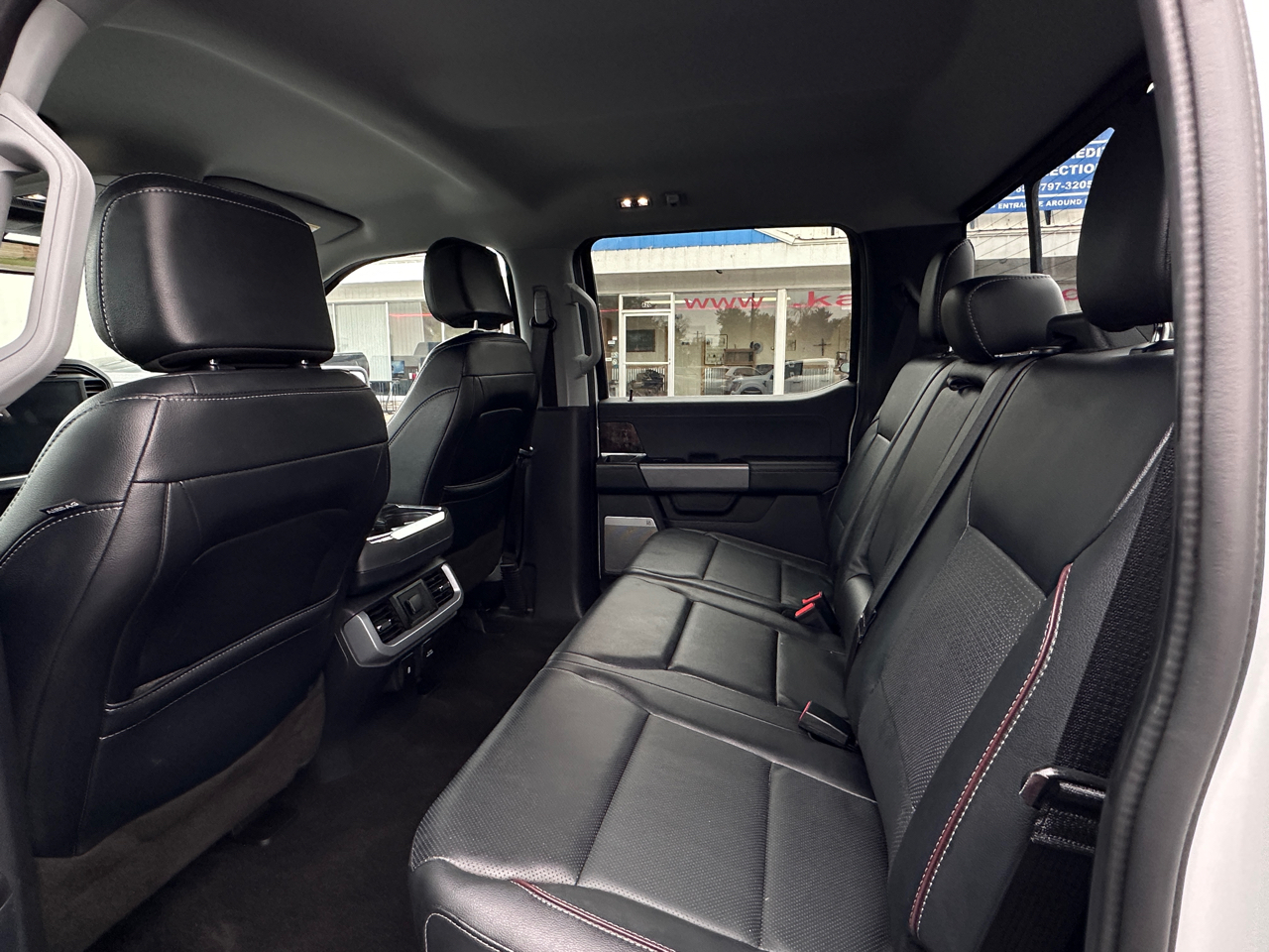 Ford F-150 Lariat SuperCrew 5.5-ft. Bed 4WD 2023