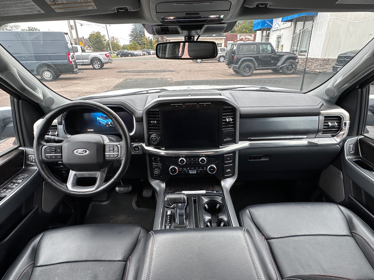 Ford F-150 Lariat SuperCrew 5.5-ft. Bed 4WD 2023