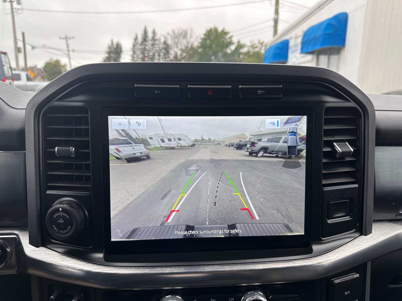 Ford F-150 Lariat SuperCrew 5.5-ft. Bed 4WD 2023