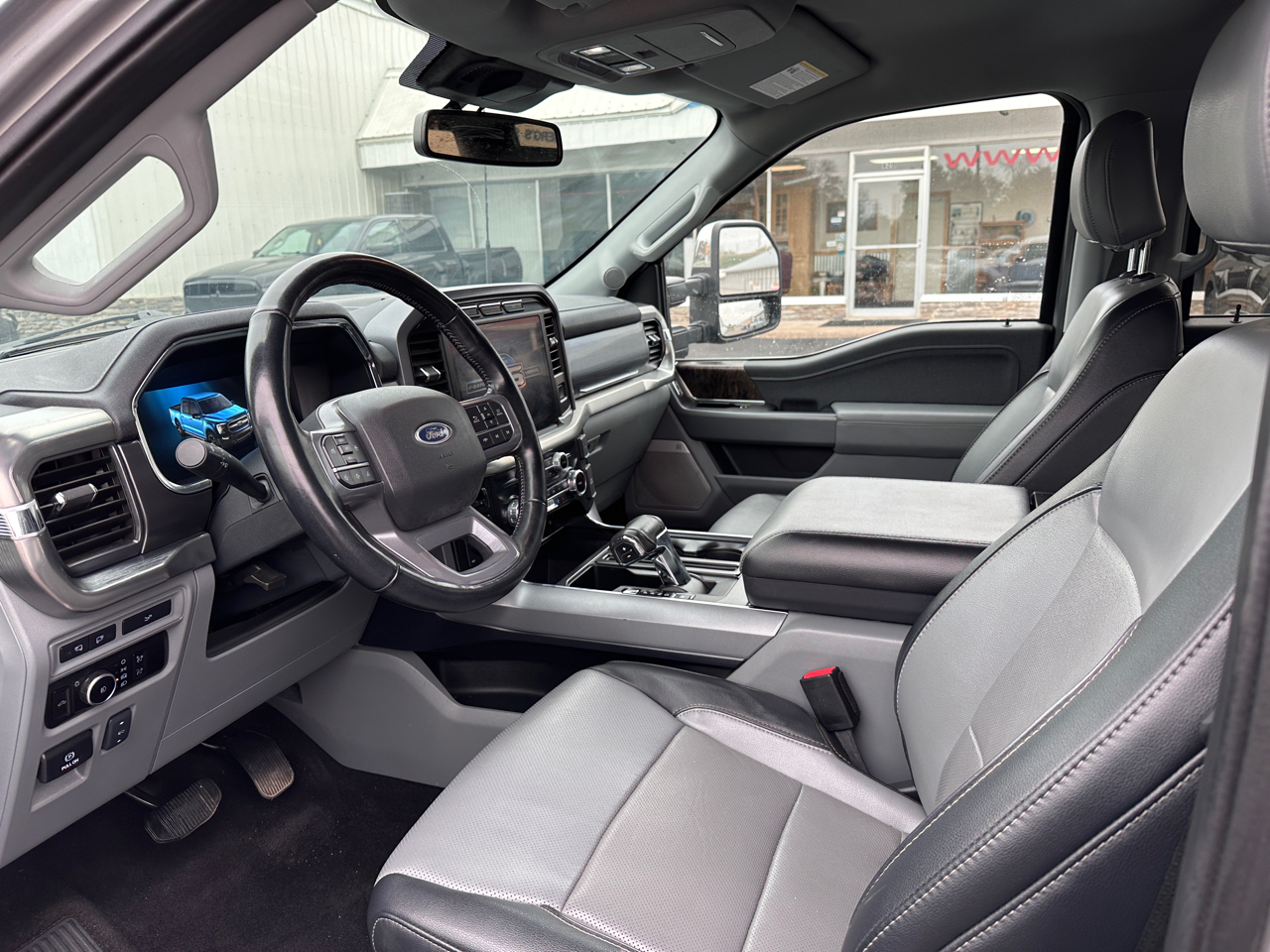 Ford F-150 Lariat SuperCrew 6.5-ft. Bed 4WD 2023