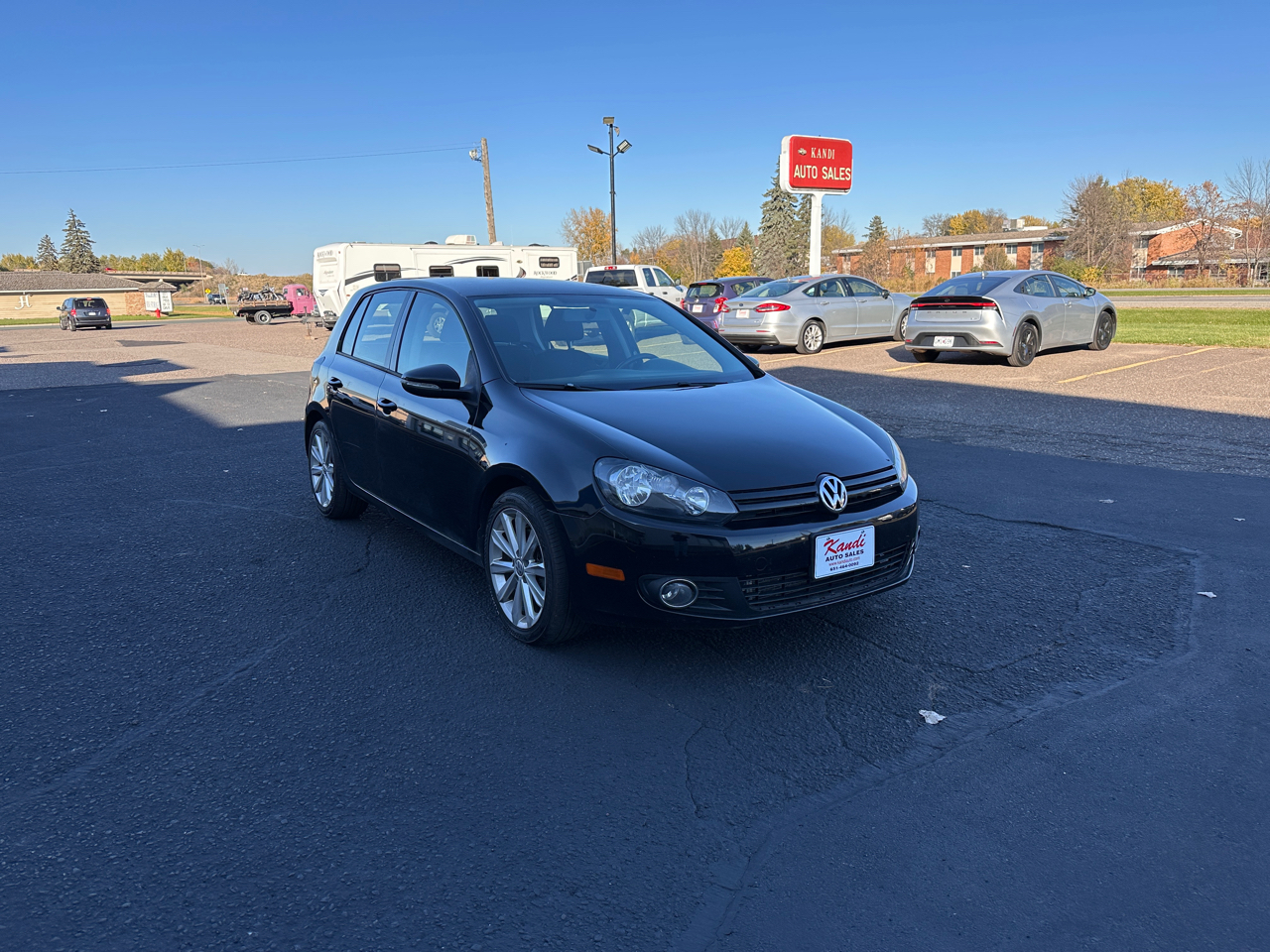 Volkswagen Golf 2.0L TDI w/Tech Package 4 Door 2013