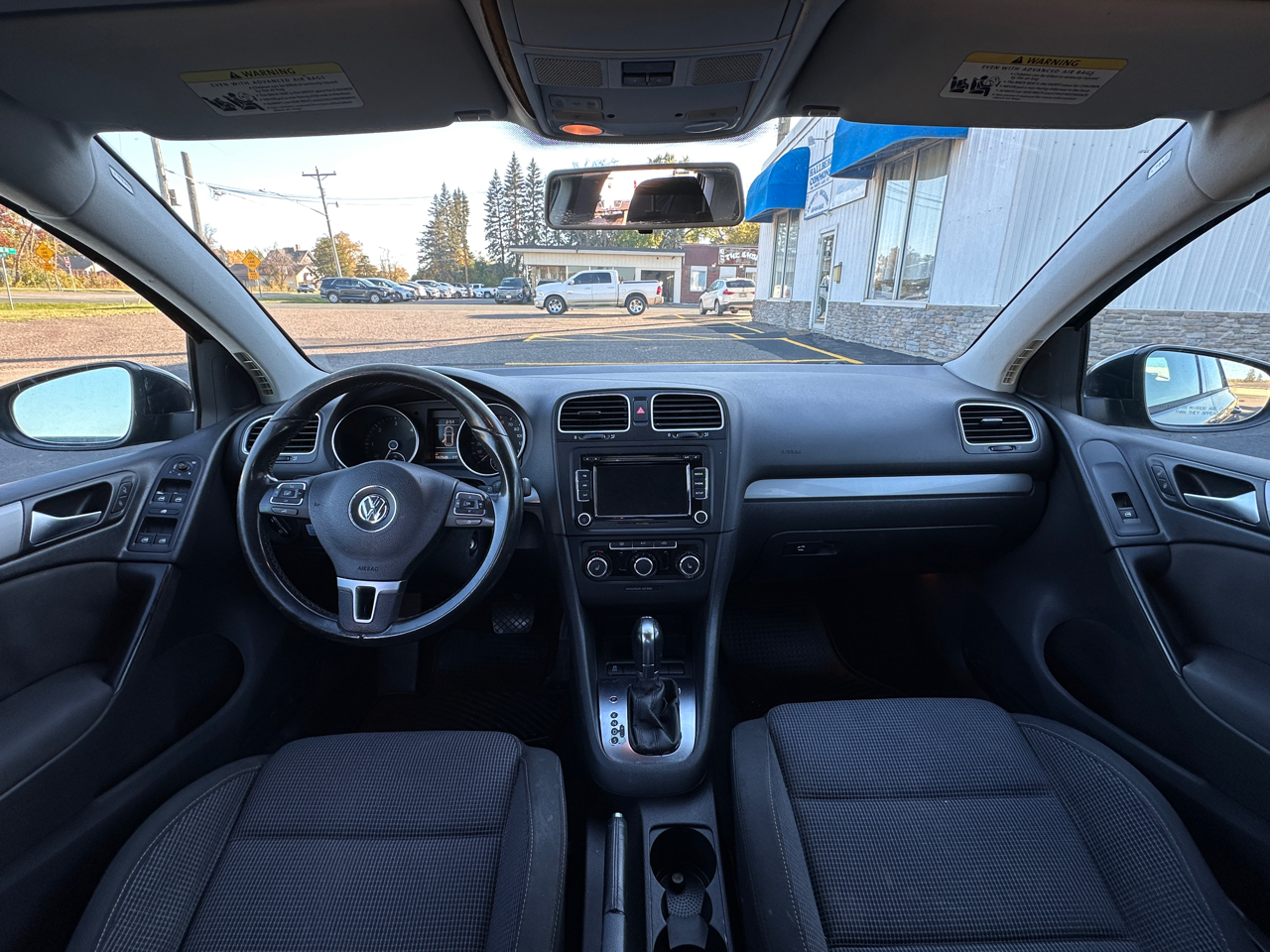 Volkswagen Golf 2.0L TDI w/Tech Package 4 Door 2013