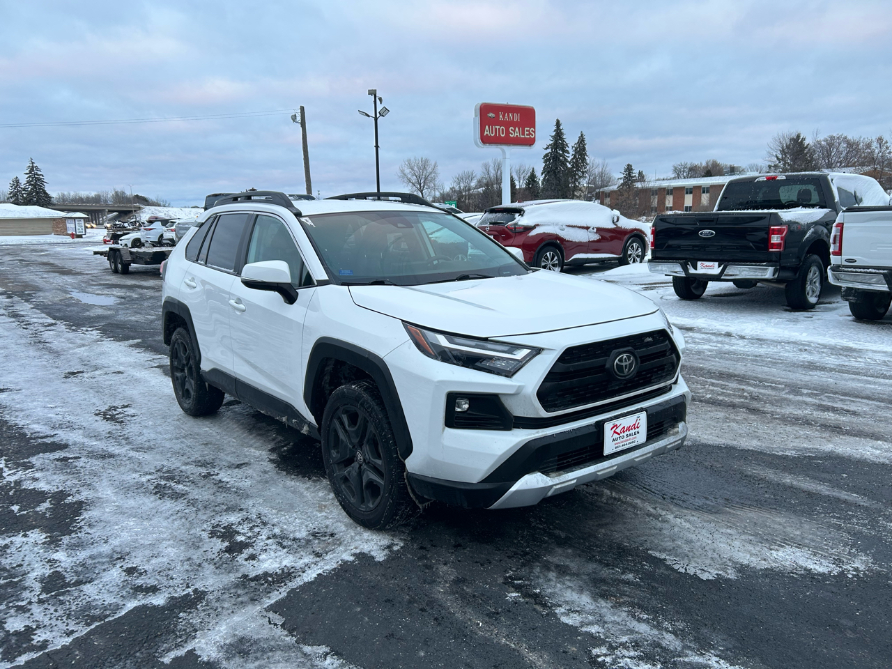 2023 Toyota RAV4 Adventure photo 3