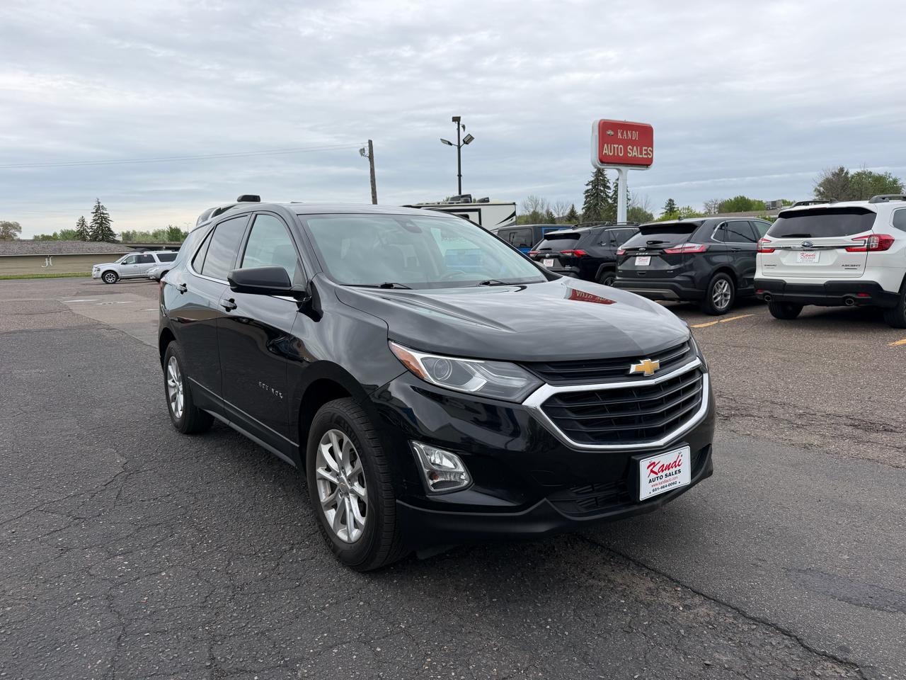View vehicle photo 3