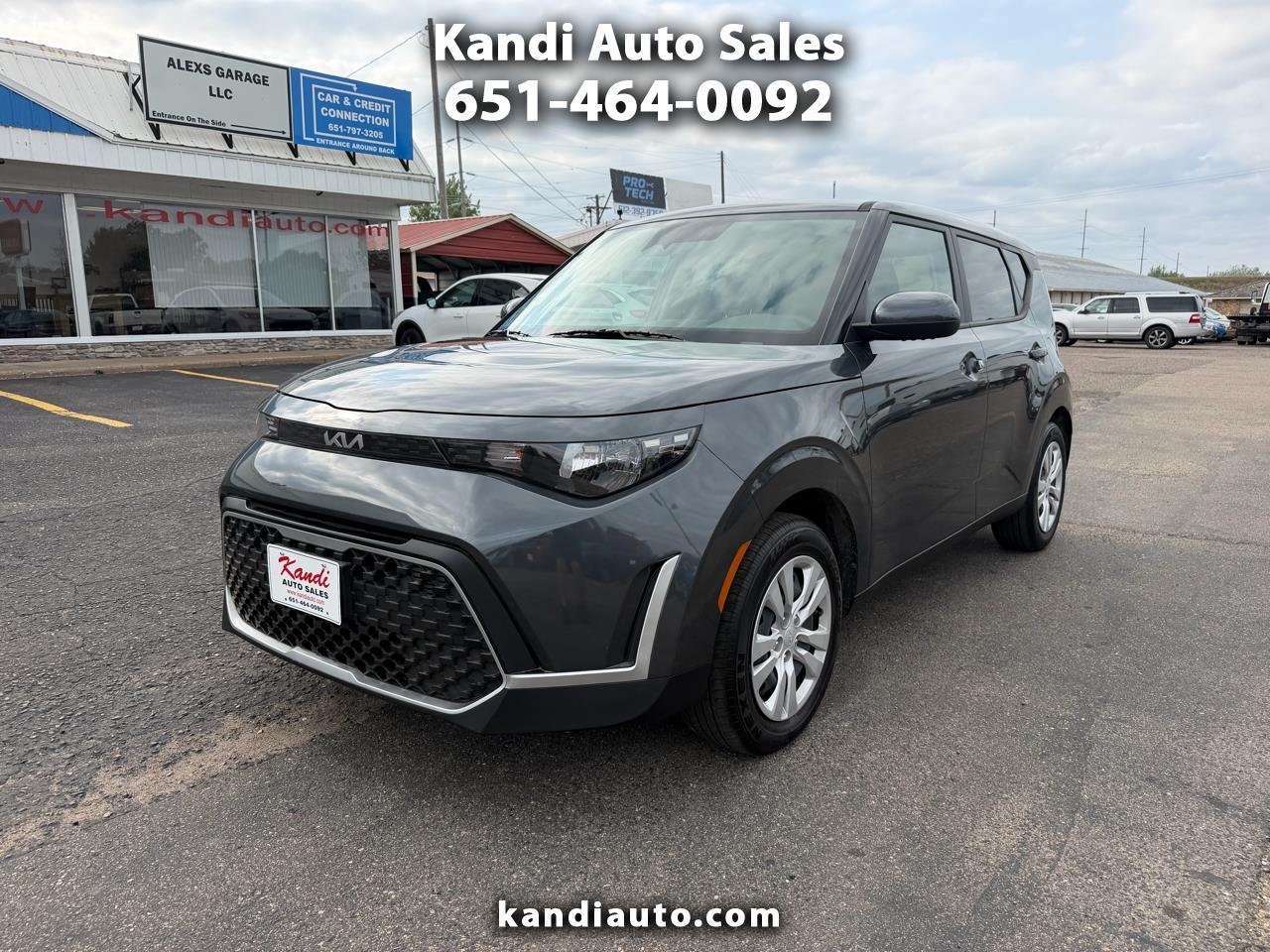 Gray 2025 Kia Soul SUV / Crossover Front-Wheel Drive Automatic