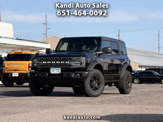 Black 2026 Ford Bronco SUV / Crossover Four-Wheel Drive Automatic