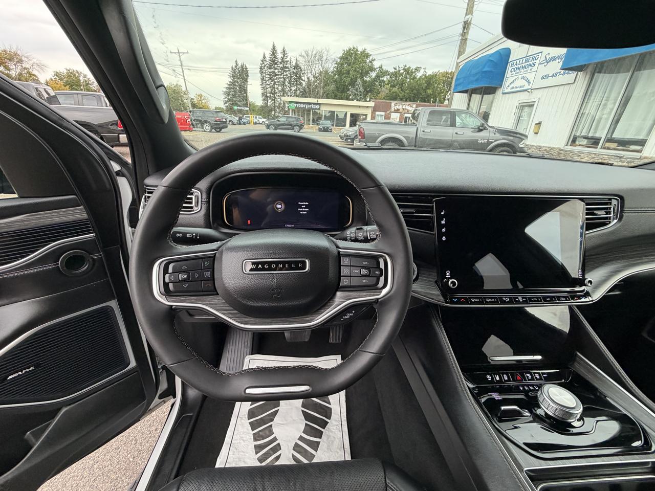 2024 Jeep Wagoneer Series II - Photo 21