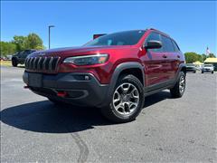 2020 Jeep Cherokee 